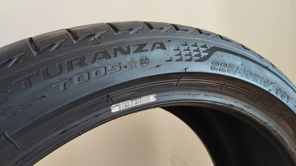 bridgestone 225/40 r19 t005 turanza cod.YY77