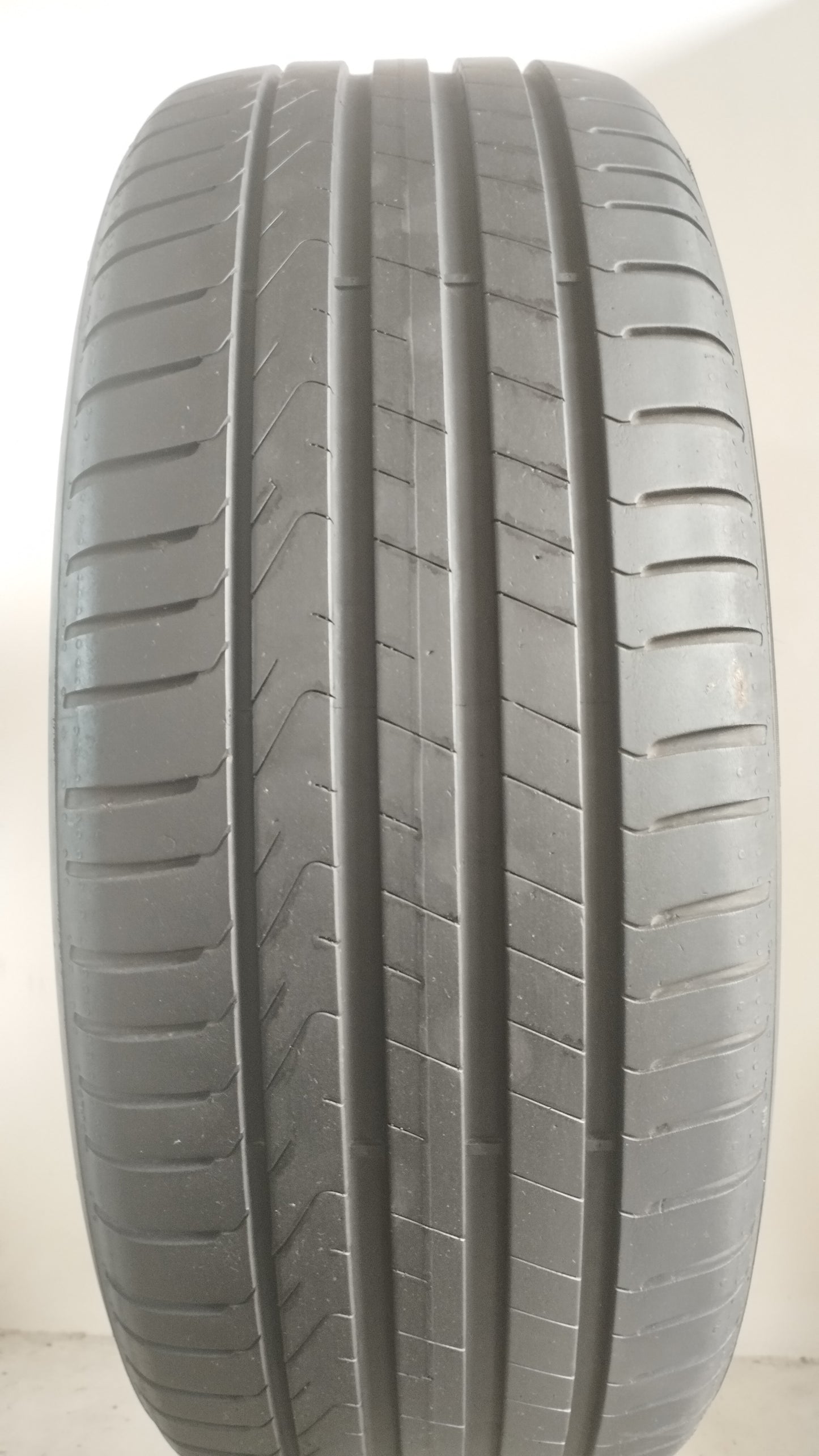Pirelli 225/55 r18 scorpion art. Y60