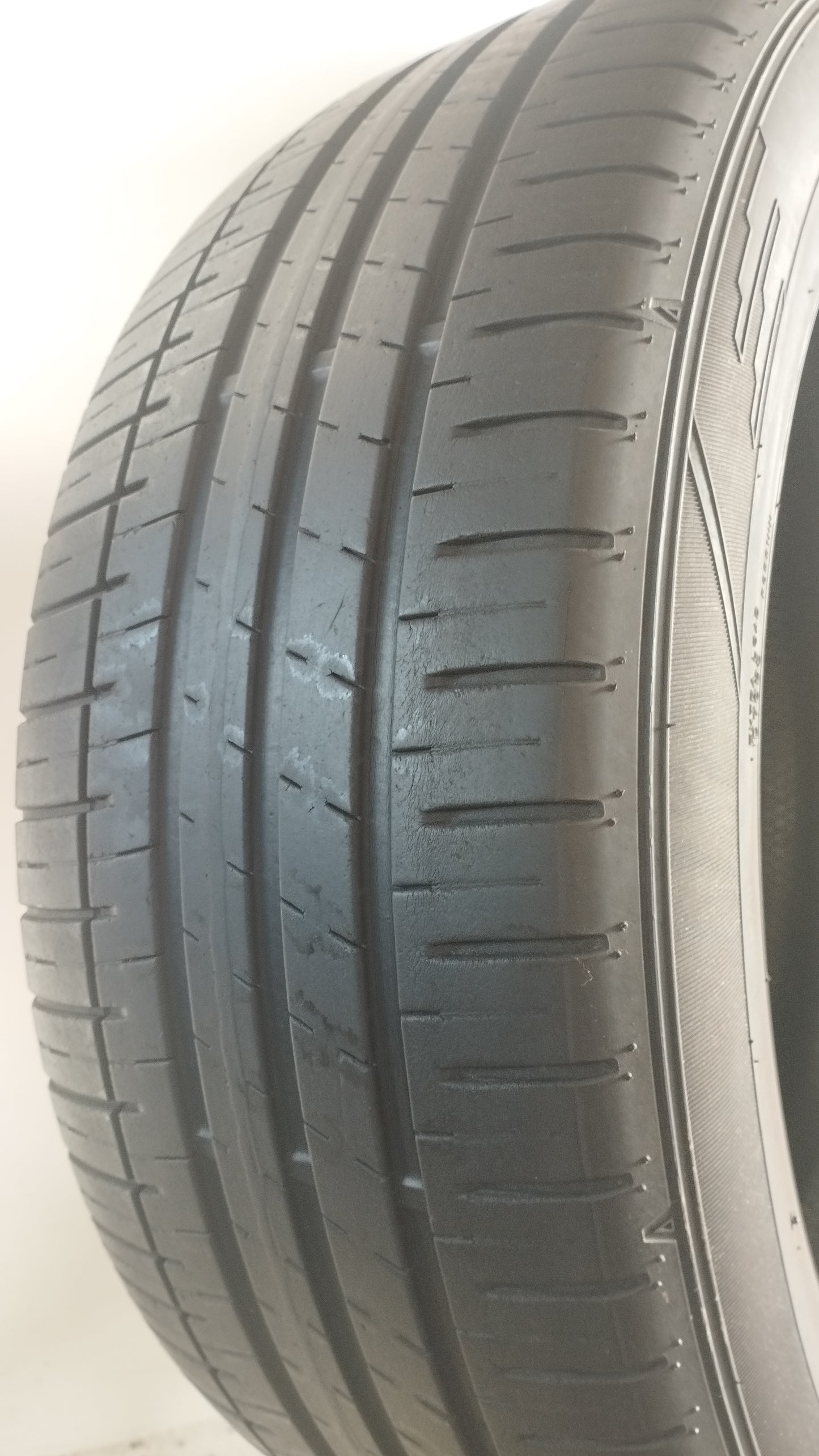 Falken 255/50 r20 azenis fk510 art. Y72
