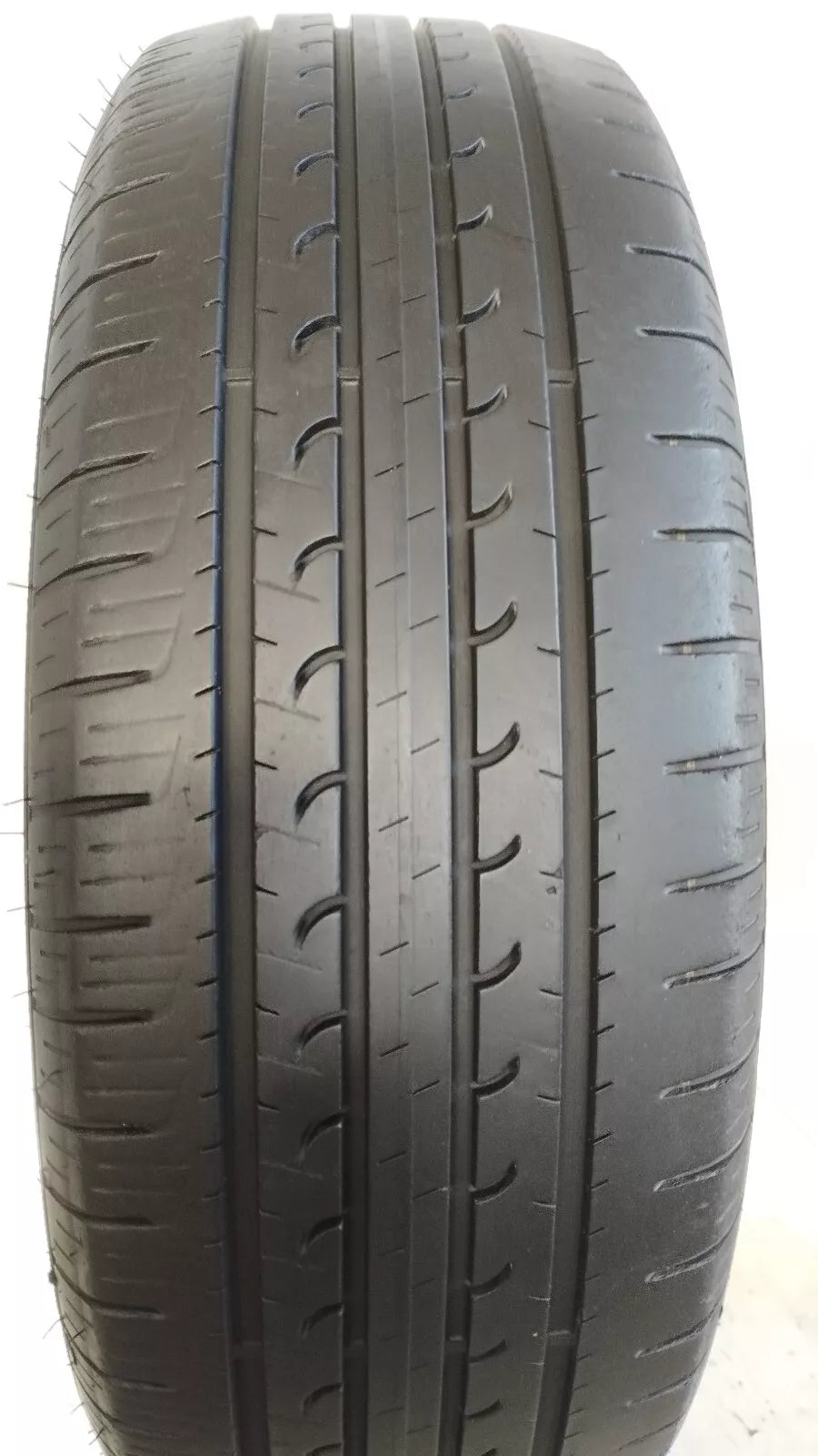 goodyear 215/60 r17 suv 4x4 efficient grip art. Y732
