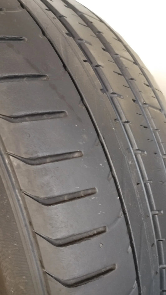 Pirelli 245/45 r18 pzero art. Y734