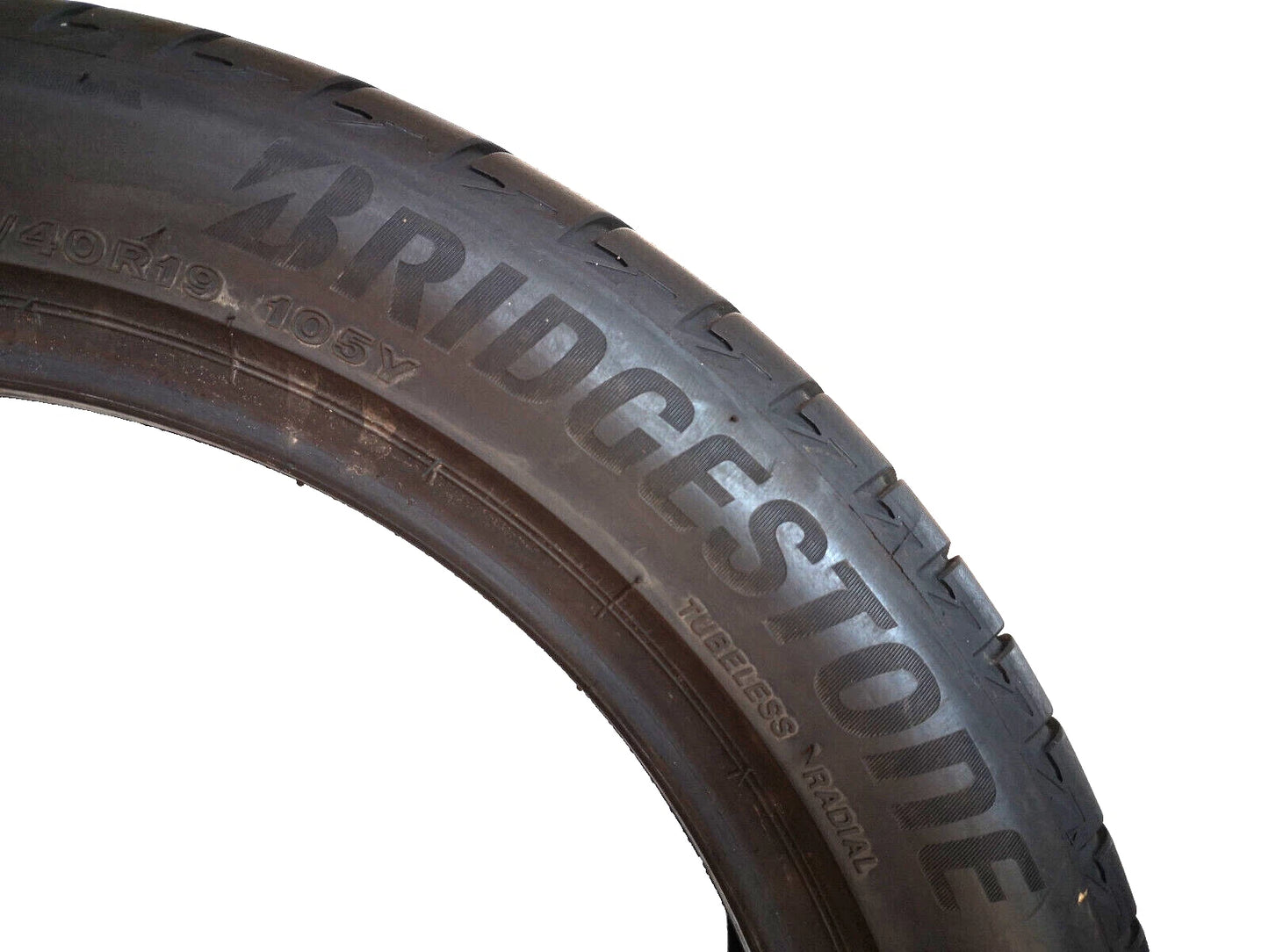 Bridgestone 275/40 r19 t005 turanza art. Y786