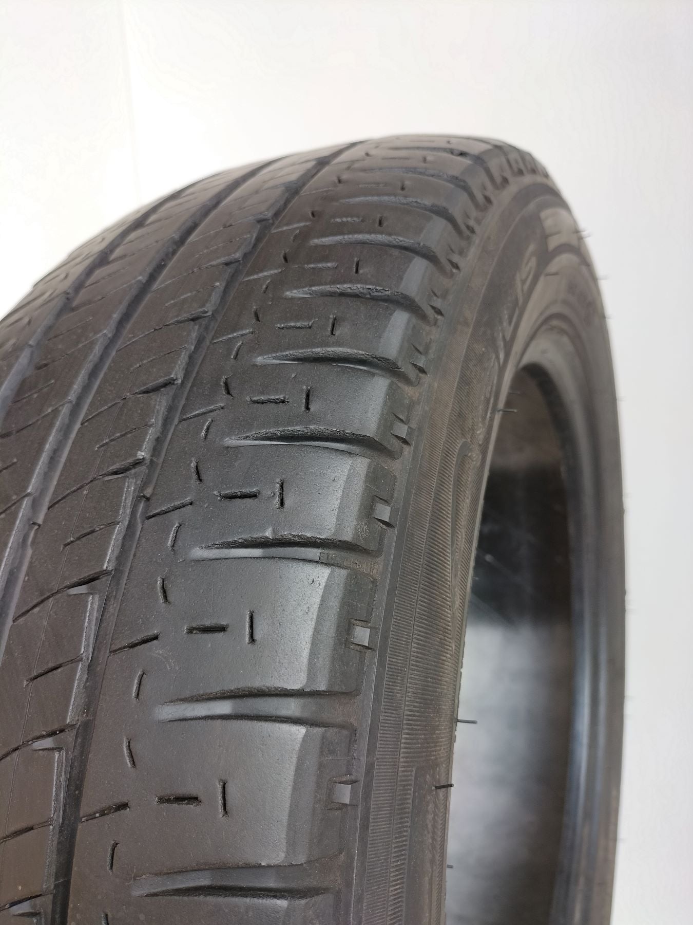 Michelin 215/60 r17 agilis art. G160