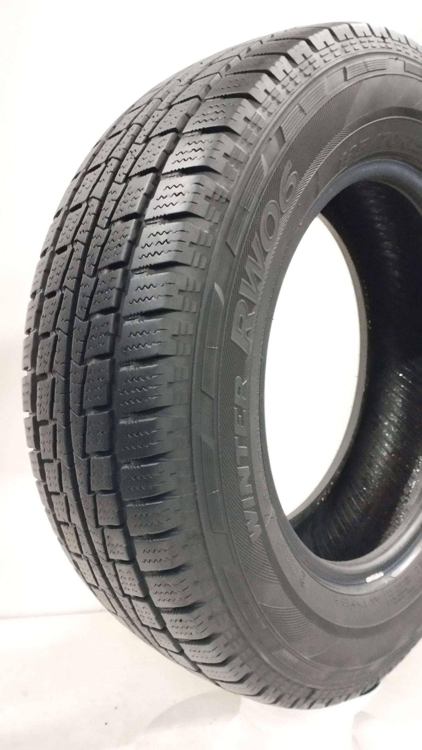 hankook 195/70 r15 winter rw06 cod.g199