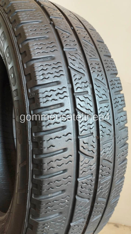Pirelli 195/60 r16 c. Carrier winter art. G205