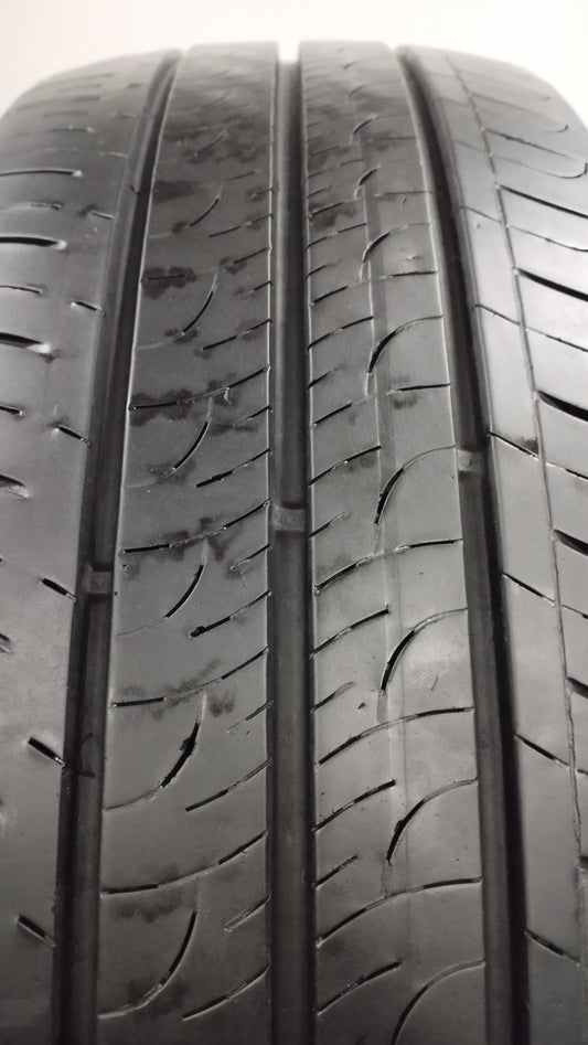 goodyear 215/65 r16 efficient grip cargo cod.g7