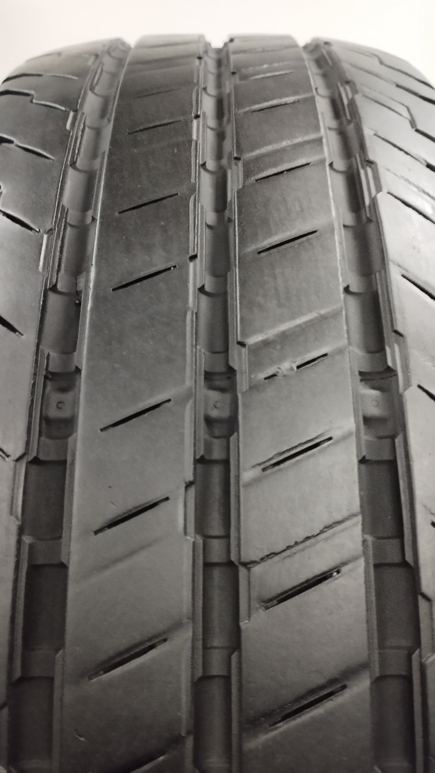 continental 215/70 r15 contivancontact 100 cod.g98