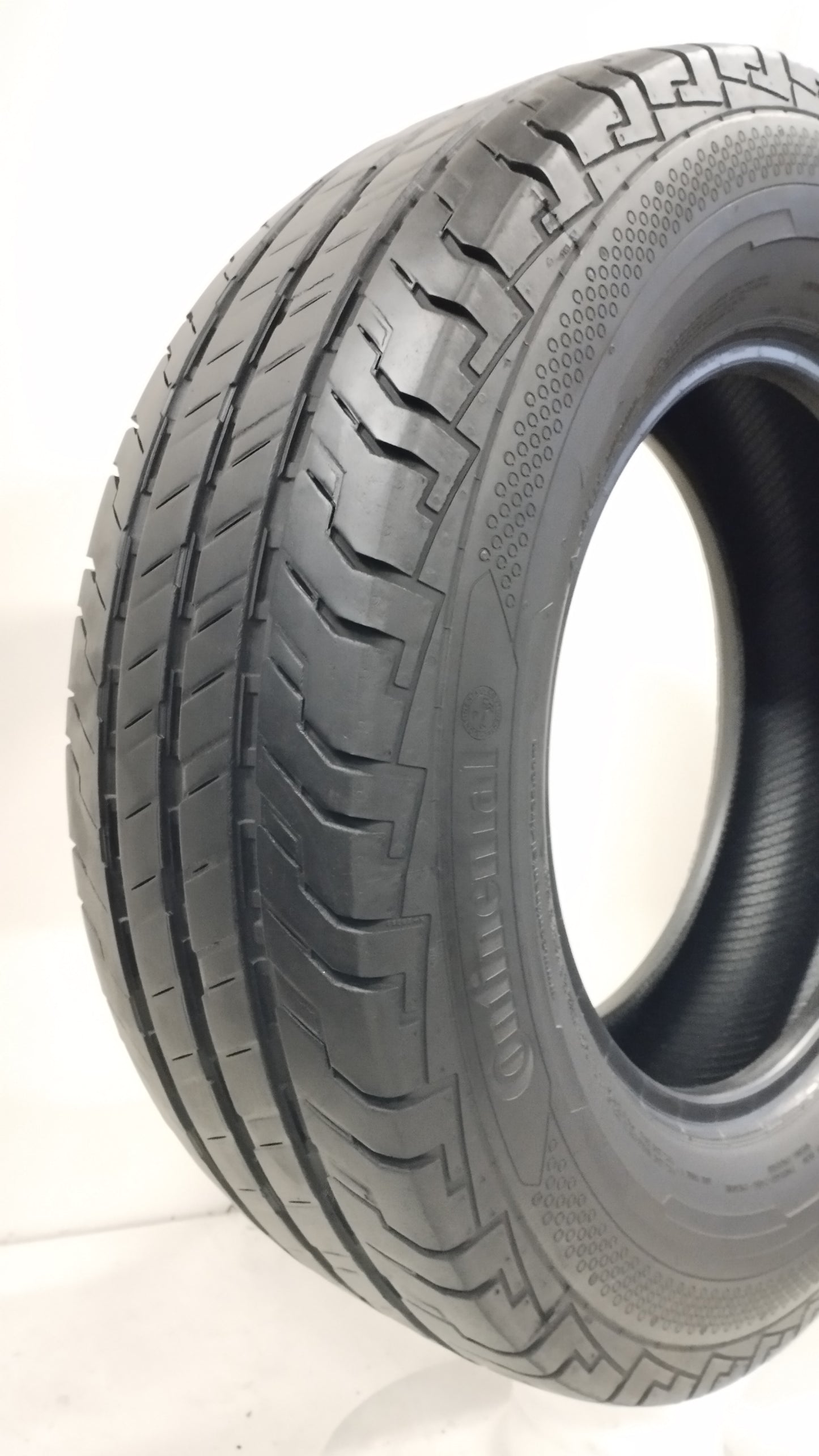 continental 215/70 r15 contivancontact 100 cod.g98