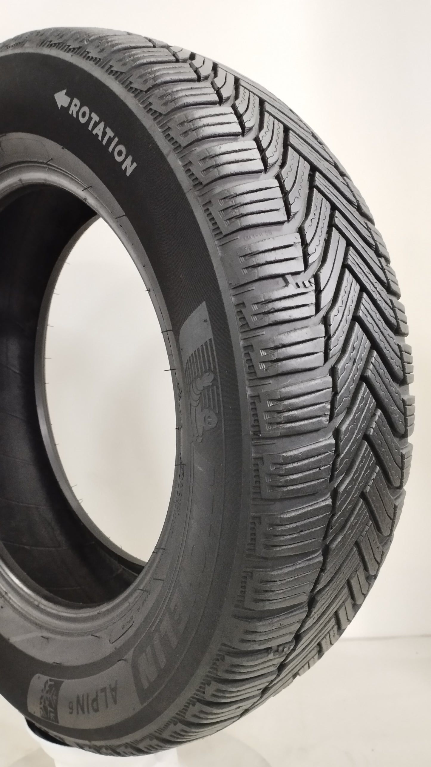 michelin 195/65 r15  alpin 6 cod. X113