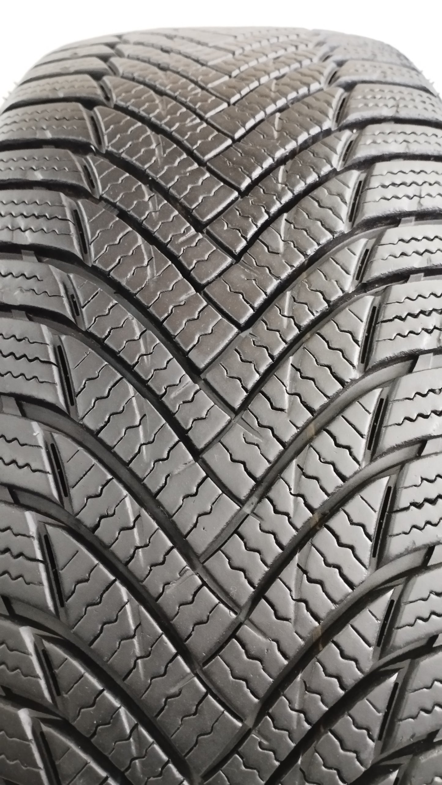 minerva 195/55 r16 frost track hp Art. x114