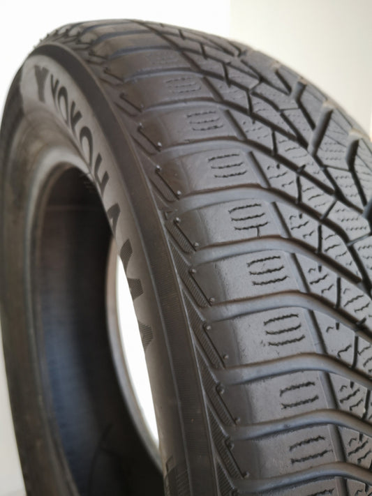 Yokohama 225/60 r17 v905 wdrive art. X45