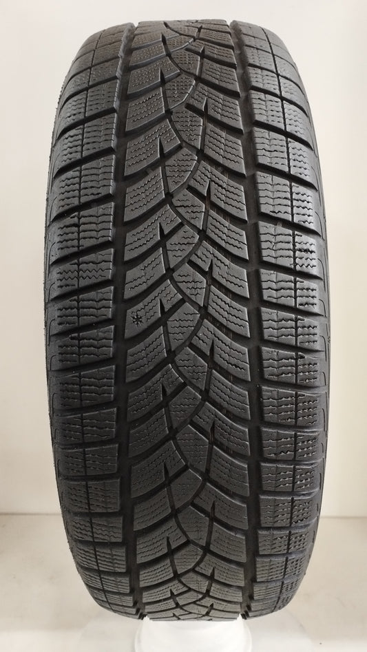 goodyear 235/60 r18 ultragrip cod. x50- x52