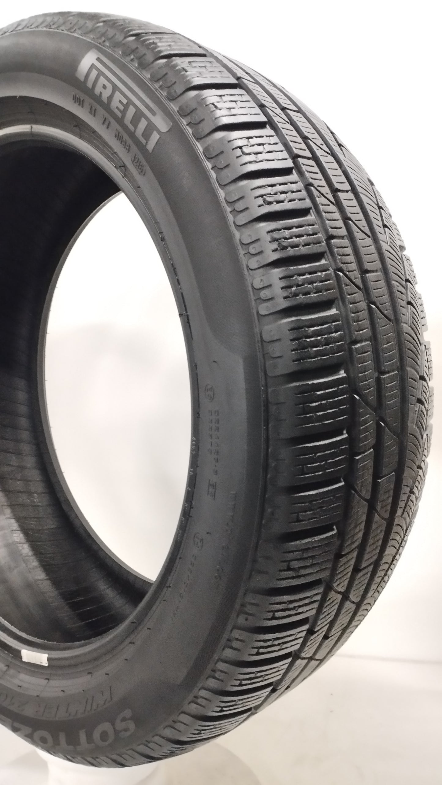 pirelli 225/50 r18 winter 210 sottozero X839