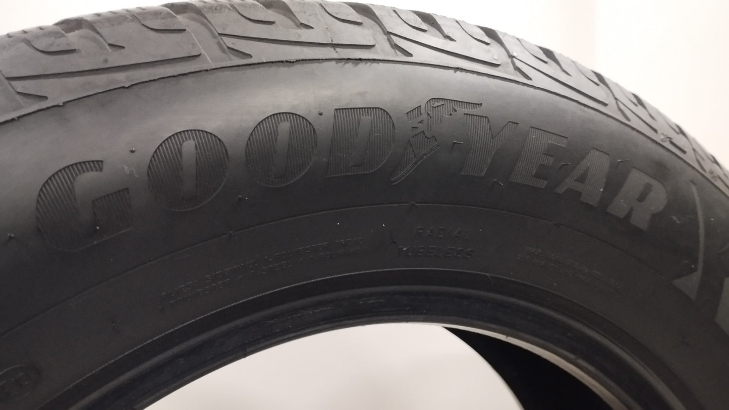 goodyear 215/65 r16 pneumatici ultragrip gen-1 art. X873