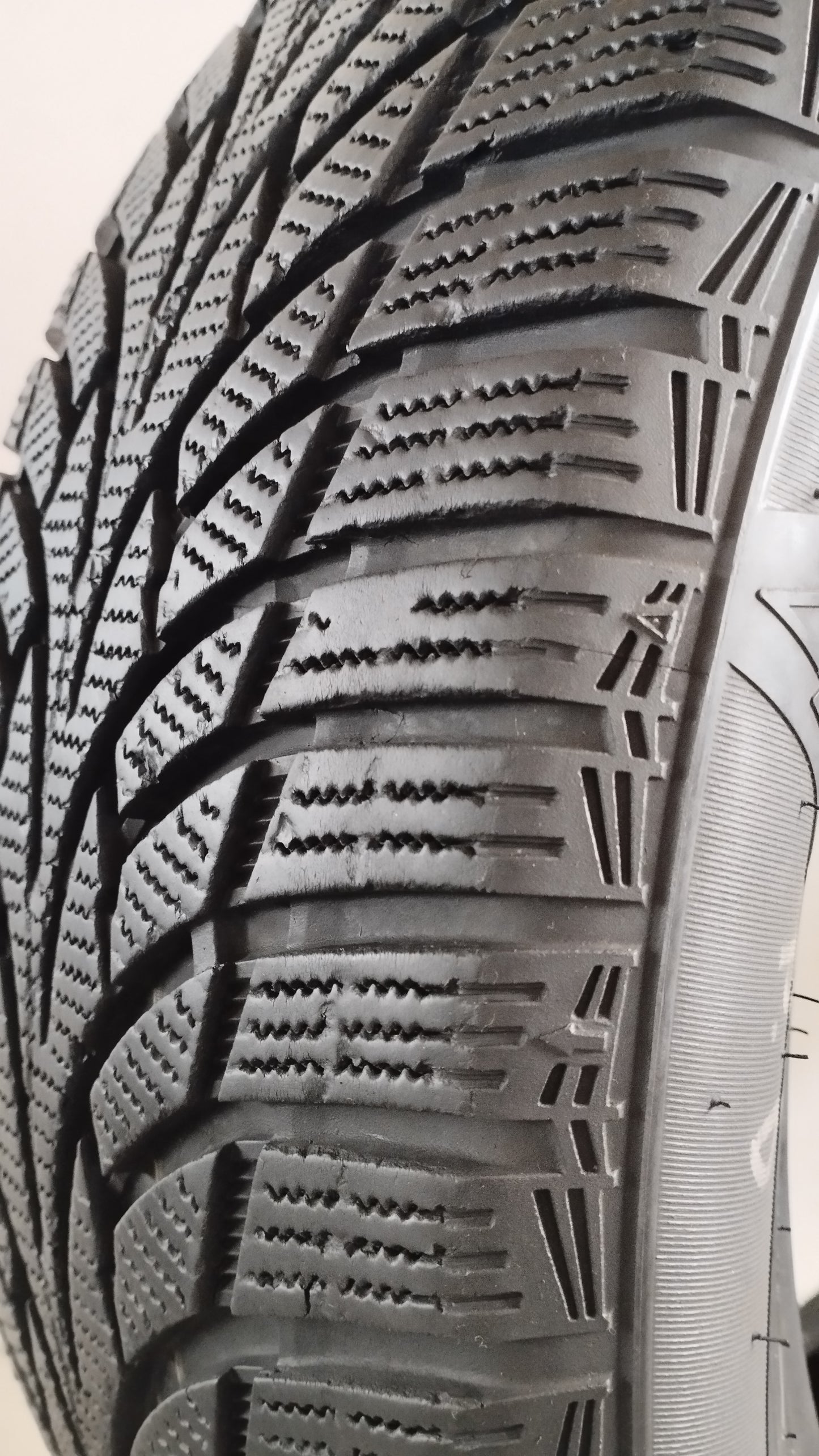 nankang 215/55 r17 winteractiva sv3 art. X87