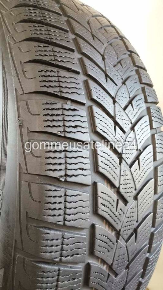 Goodyear 235/60 r18 ultragrip art. X973