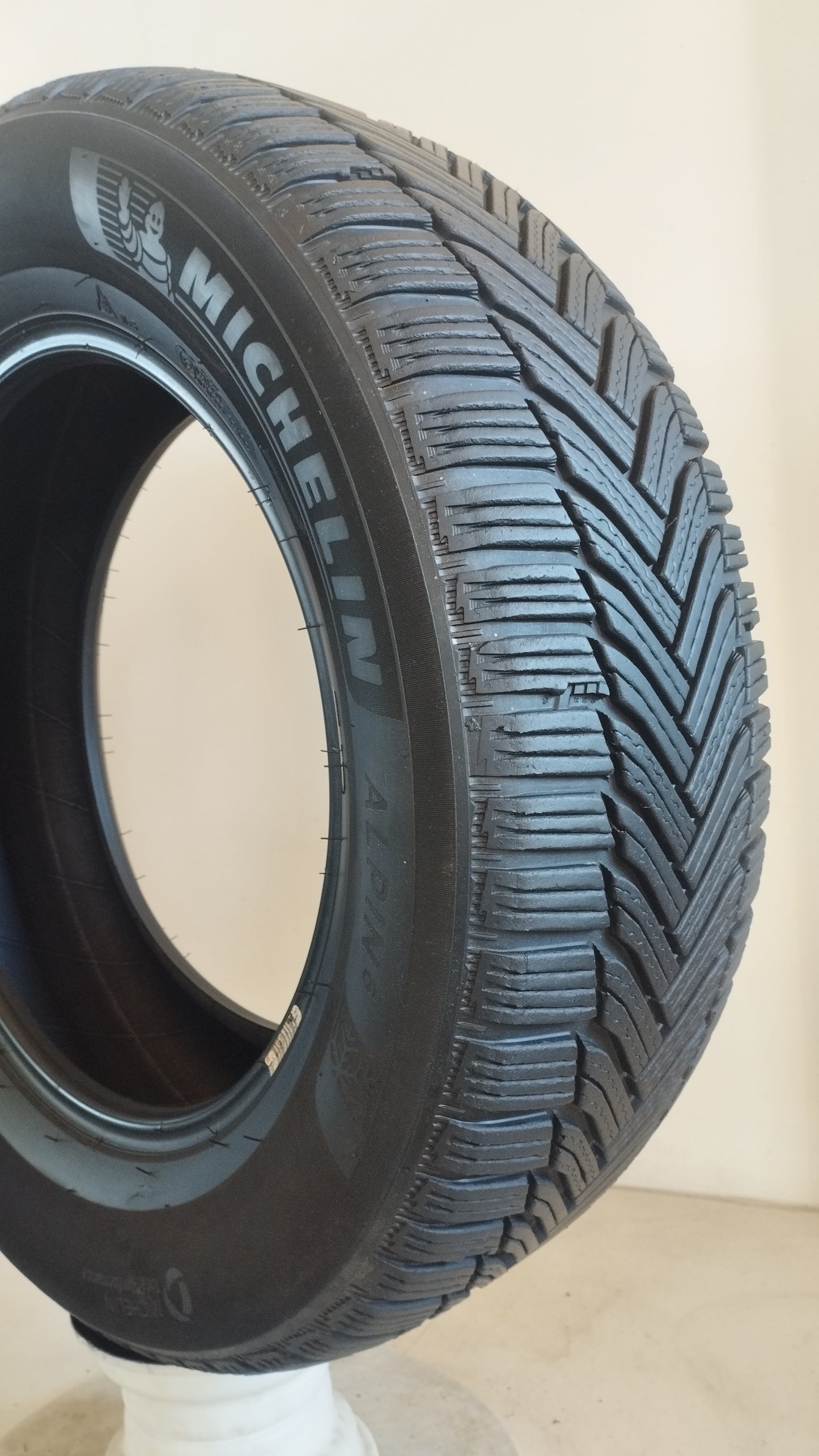 michelin 225/60 r16 alpin 6 cod. XX103