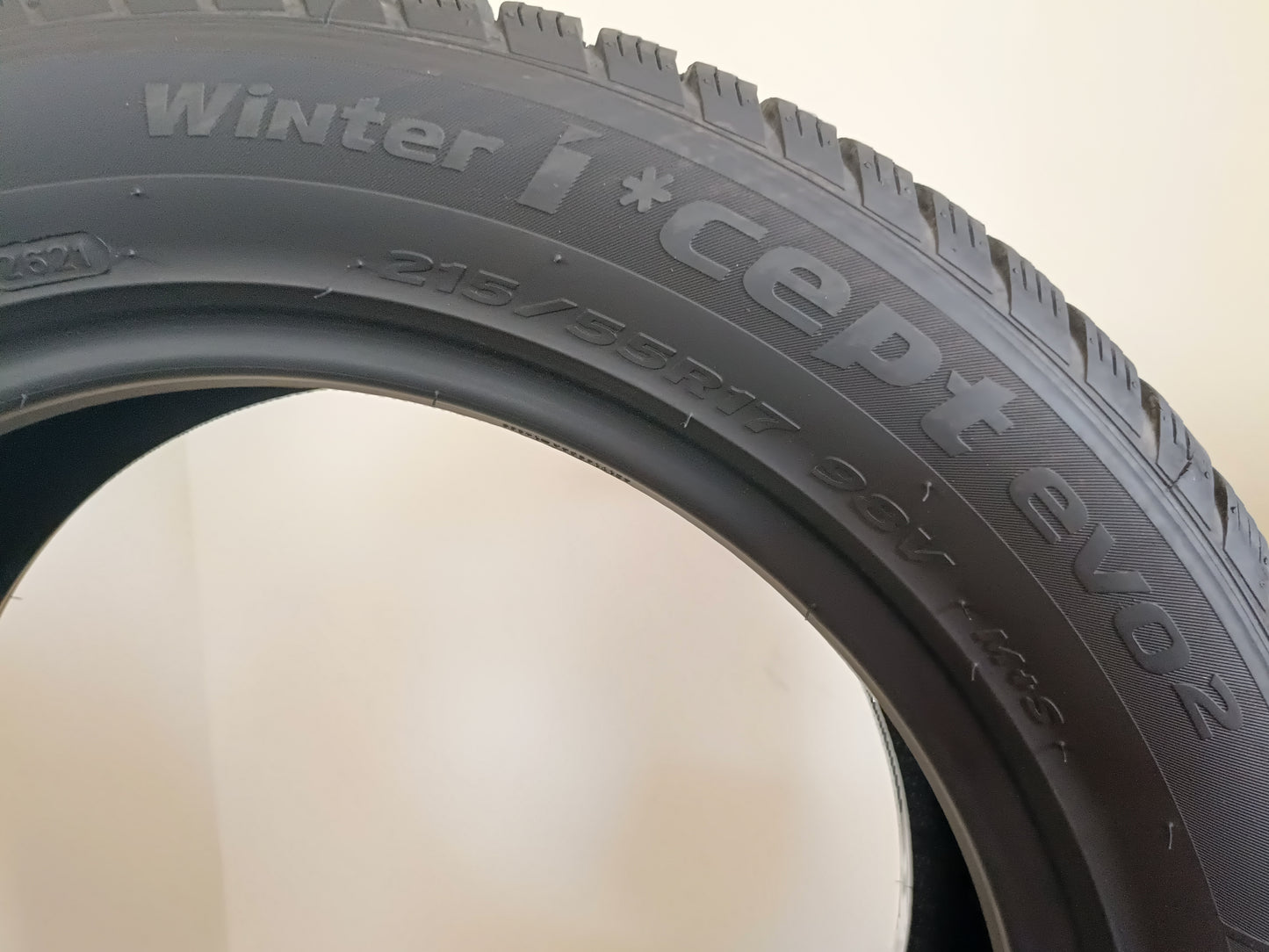 hankook 215/55 r17 wintericept evo 2 cod. XX106