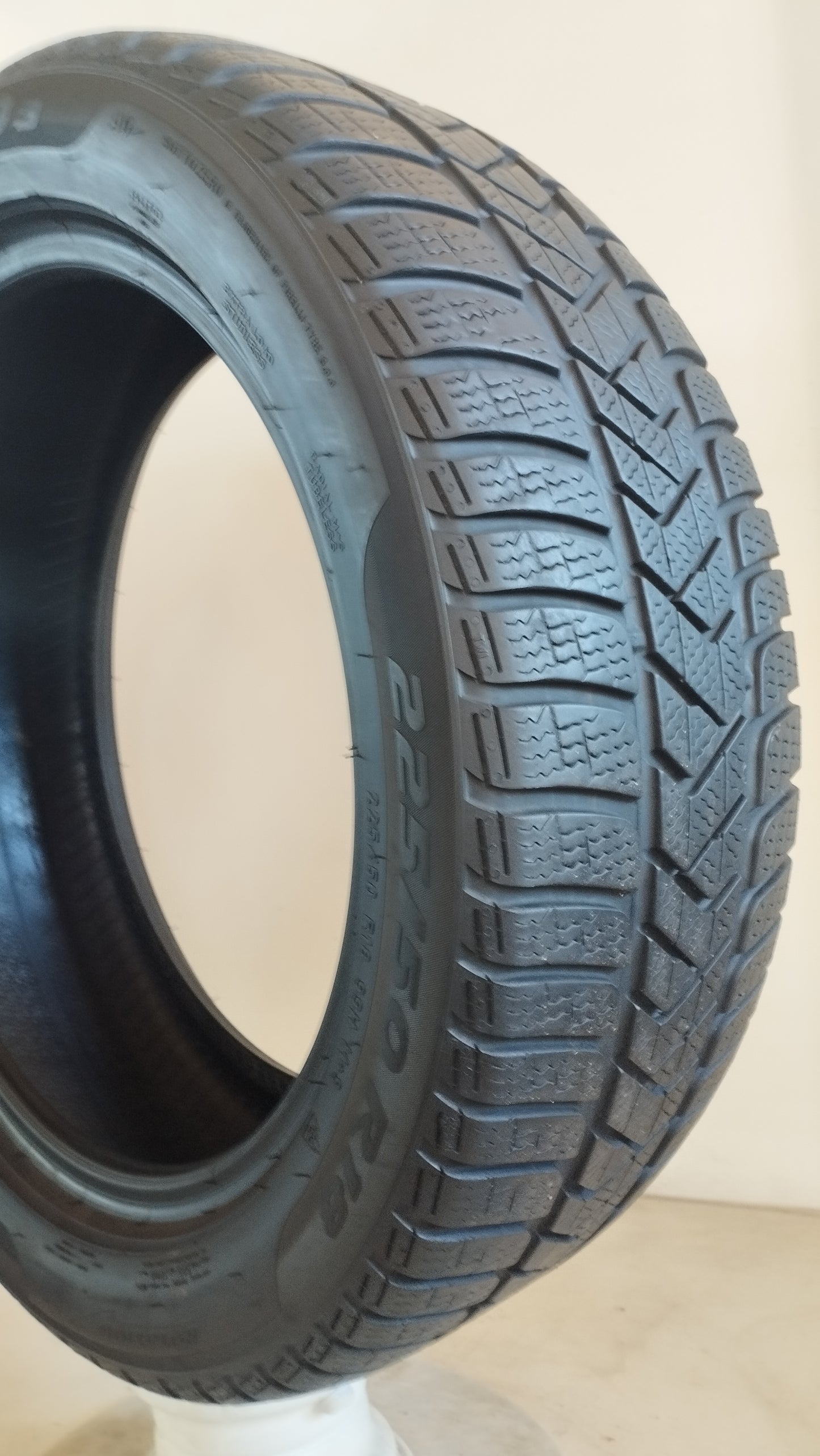 pirelli 225/50 r18 sottozero 3 cod. XX108