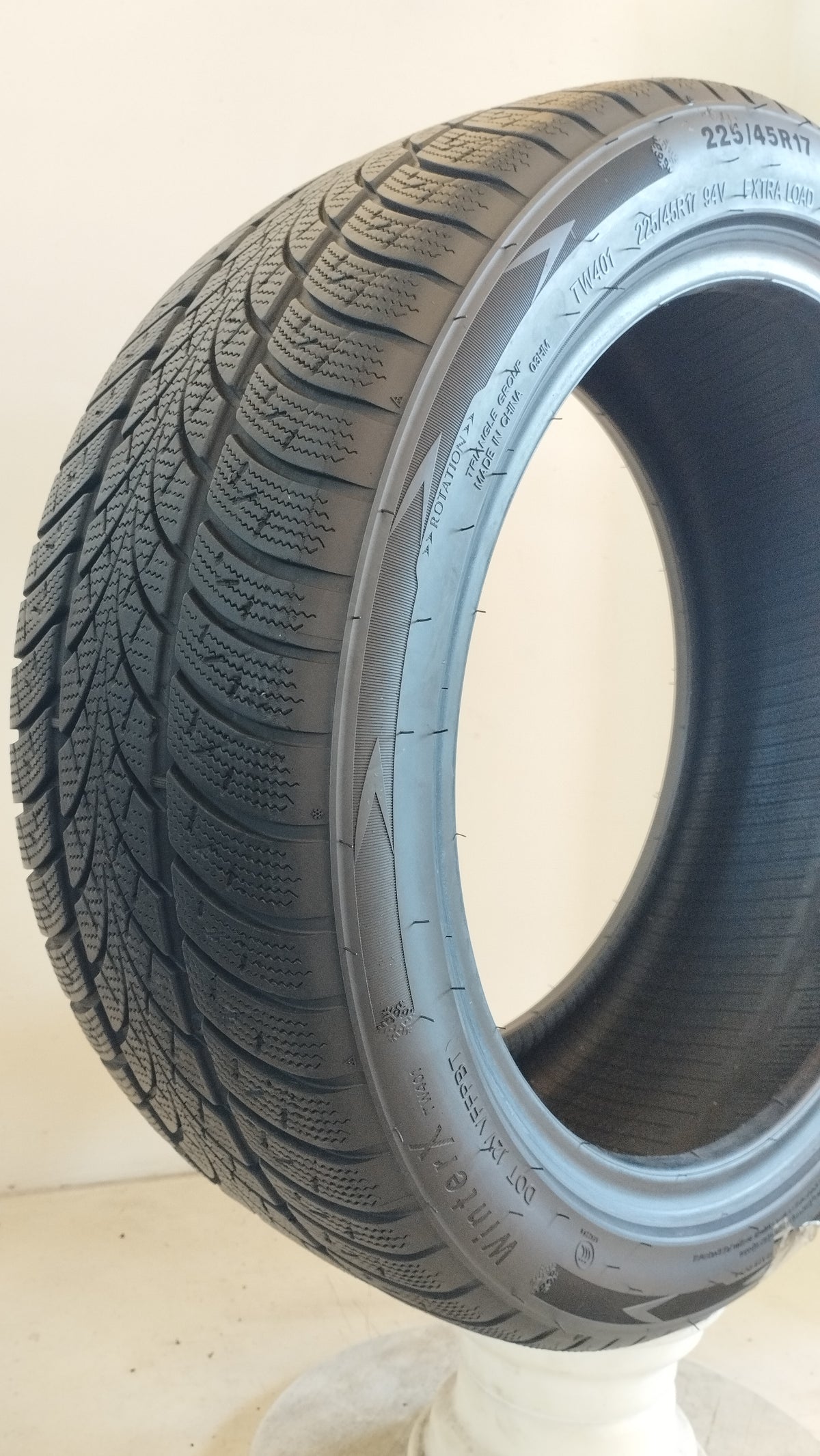 triangle tw401 winterx 225/45 r17 (5.5 mm) cod. XX115