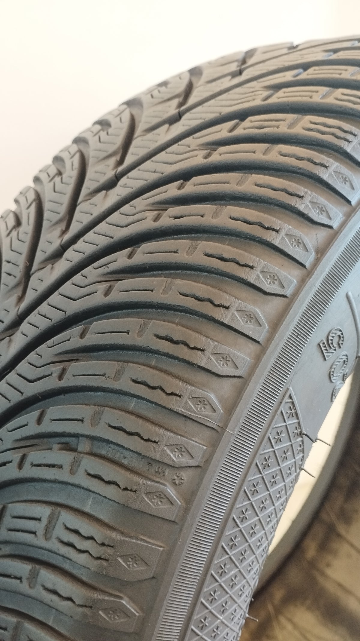 kleber hp3 krisalp 205/55 r16 (5.5 mm) cod. XX117