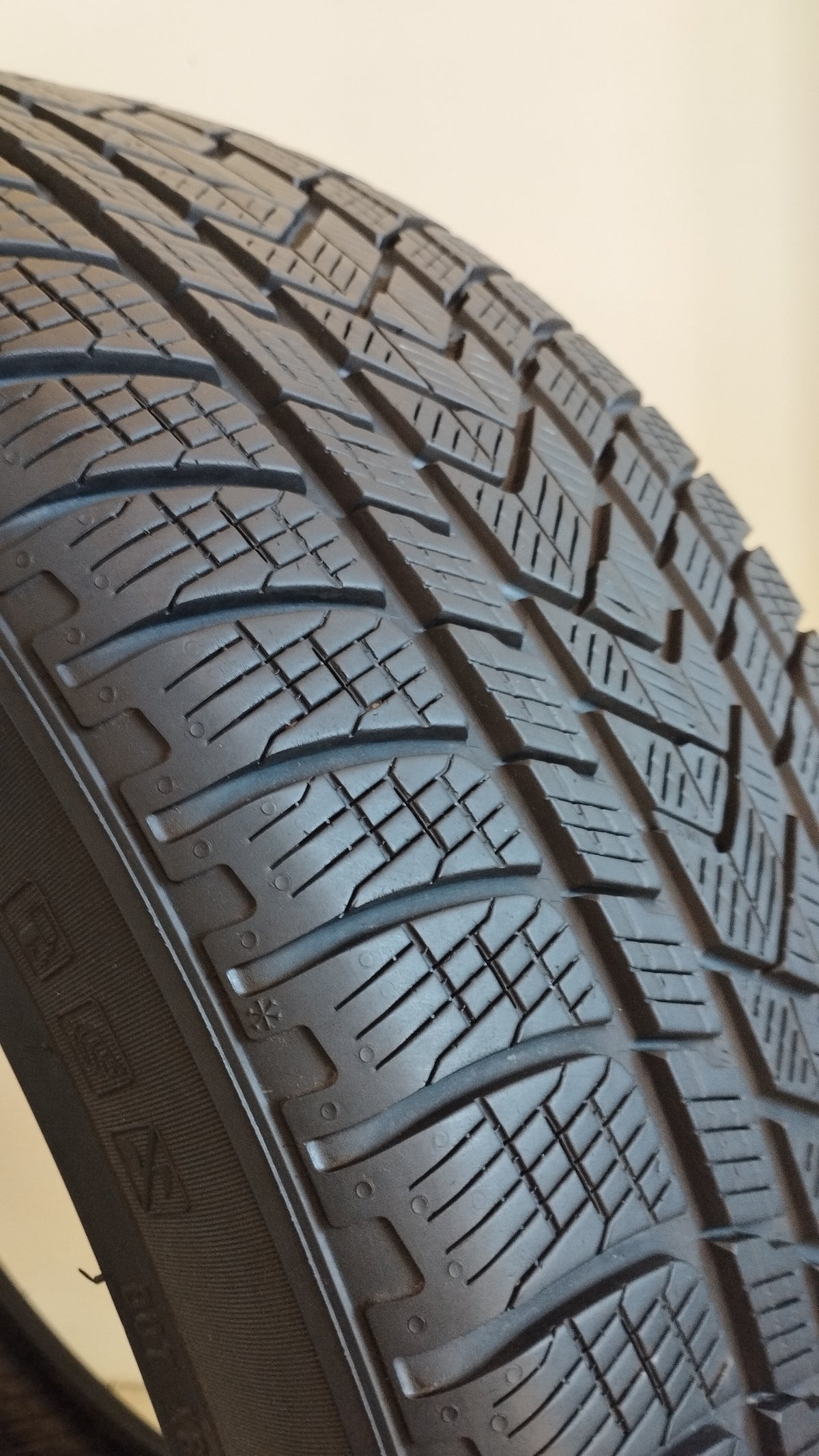 pirelli scorpion winter 285/40 r22 (6.5 mm) cod. XX121