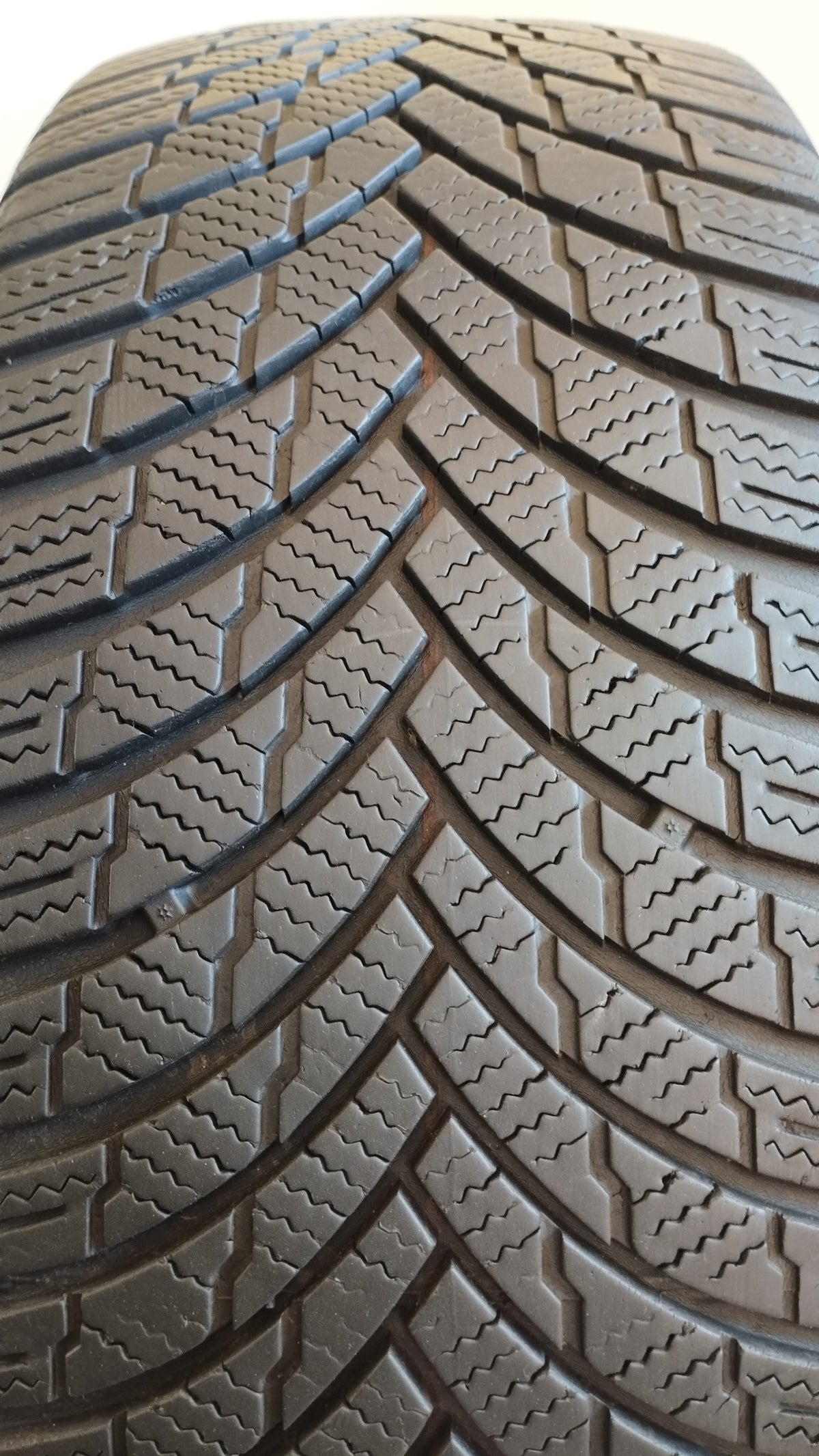 firestone winterhawk 4 - 215/55 r17 (6.0 mm) cod. XX137