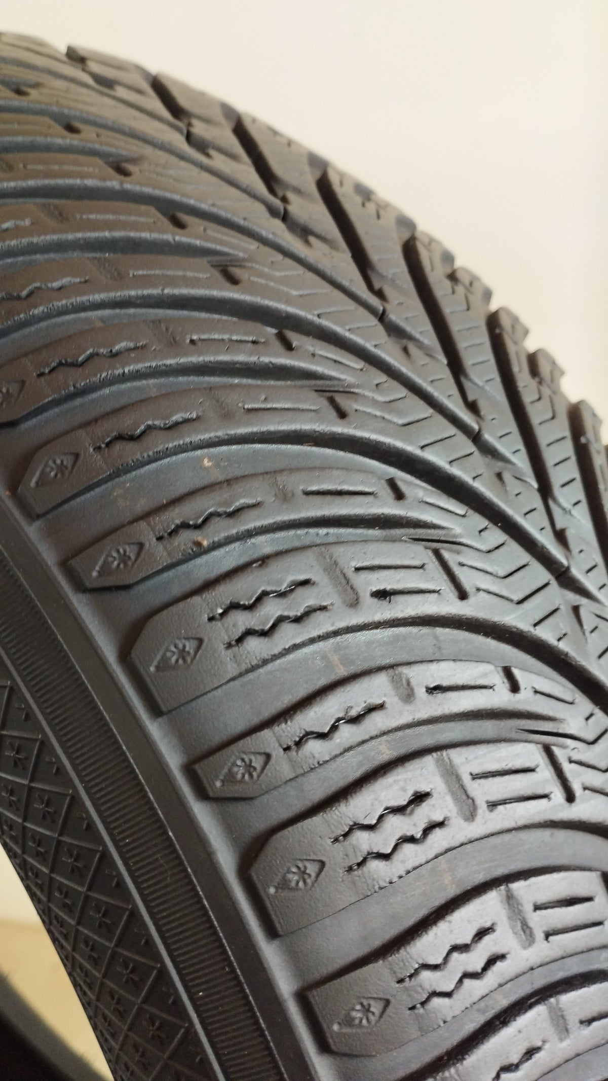 kleber hp3 krisalp 205/60 r16 (4.5 mm) cod. XX146