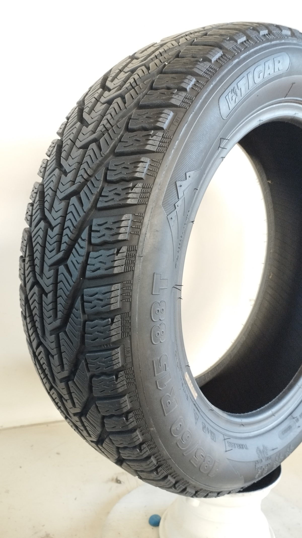 pneumatici usati orium winter 195/60 r15 battistrada 5.5 mm cod. XX170