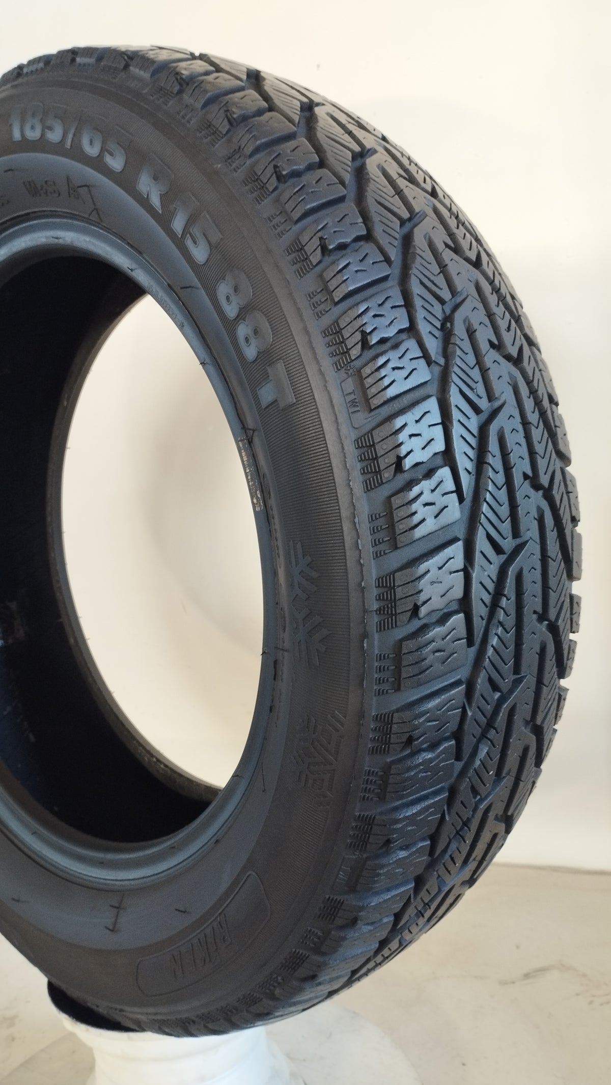 riken snow 185/65 r15 (6.5 mm) cod. XX171