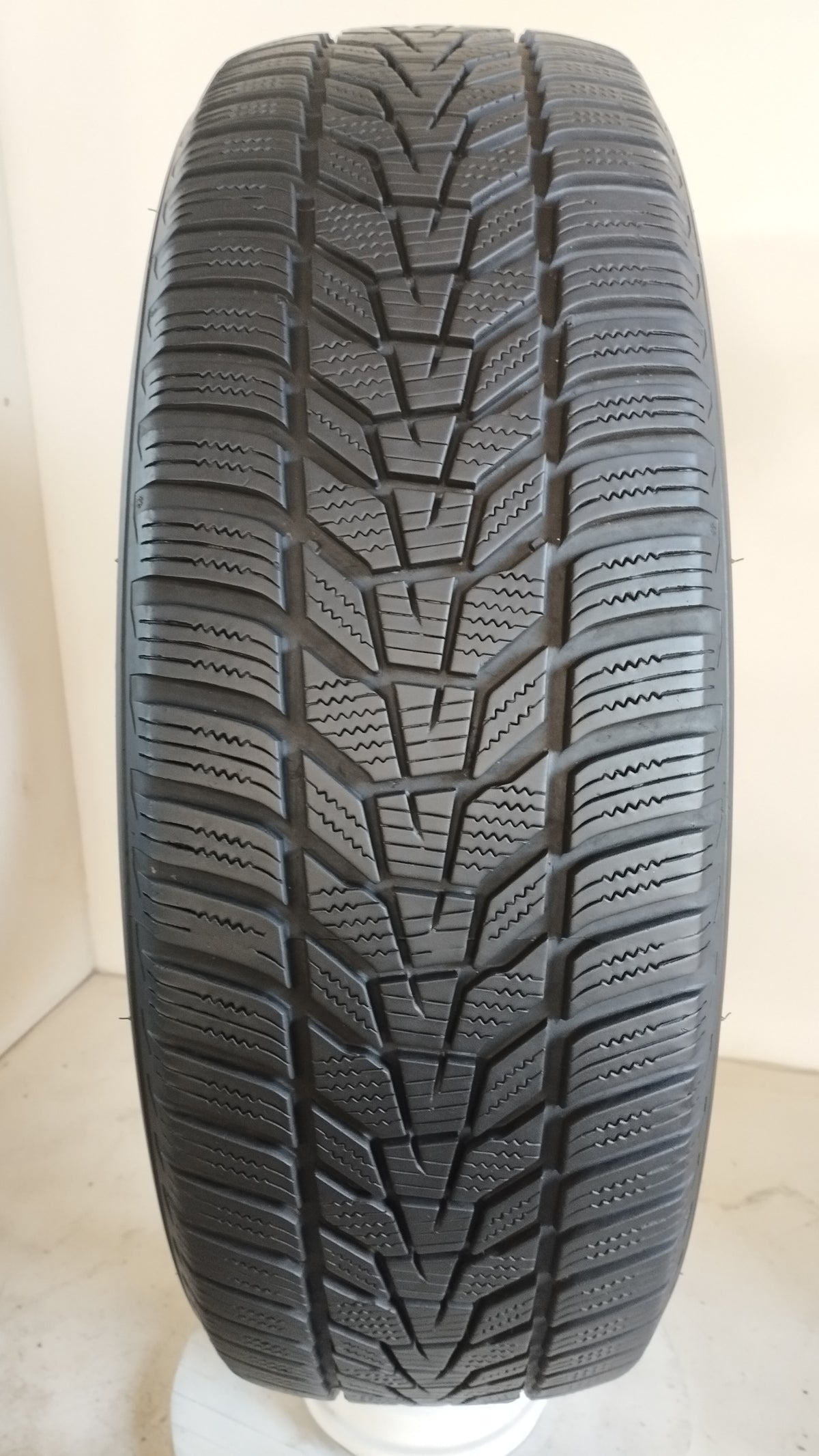 hankook 3X wintericept 215/65 r17 (6.0 mm) cod. XX178