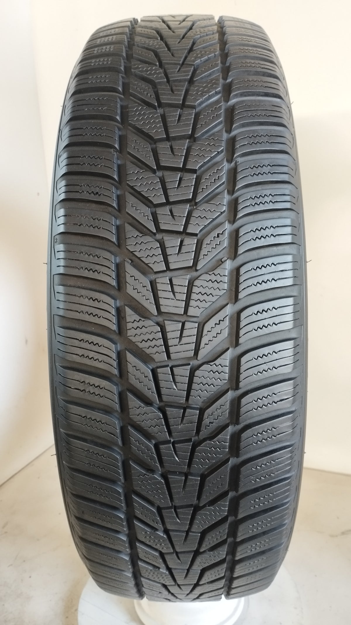 hankook 3X wintericept 215/65 r17 (7.0 mm) cod. XX179