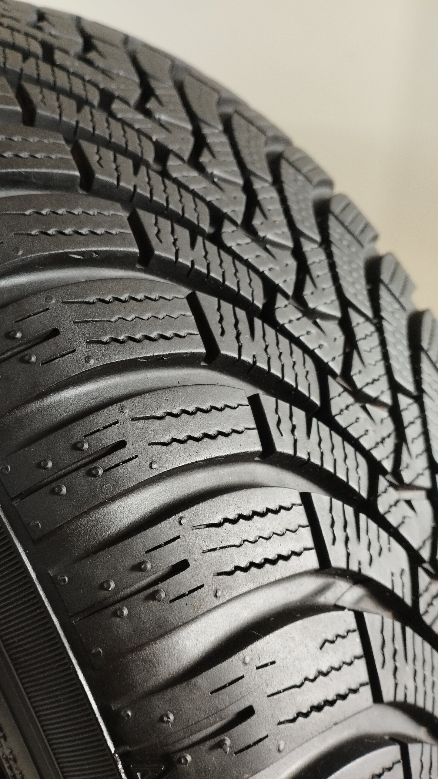 falken 205/55r16 eurowinter hs01 Art. XX17