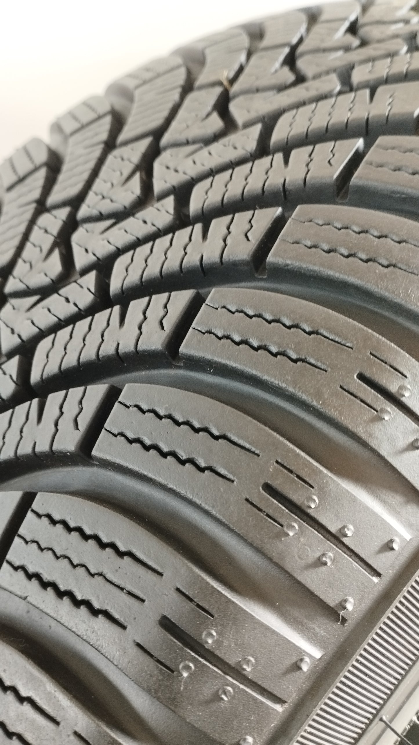 falken 205/55r16 eurowinter hs01 Art. XX17