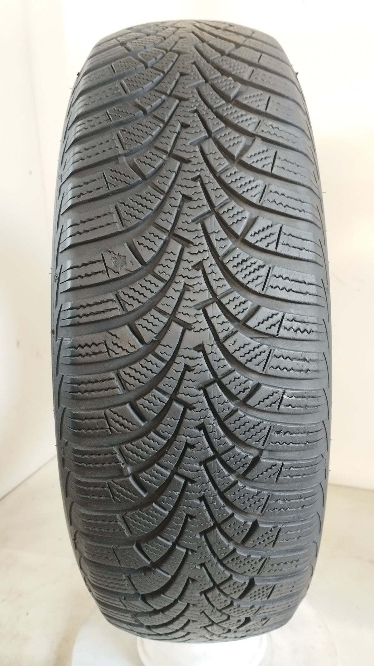 goodyear ultragrip 9+ 195/65 r15 (5.0 mm) cod. XX187