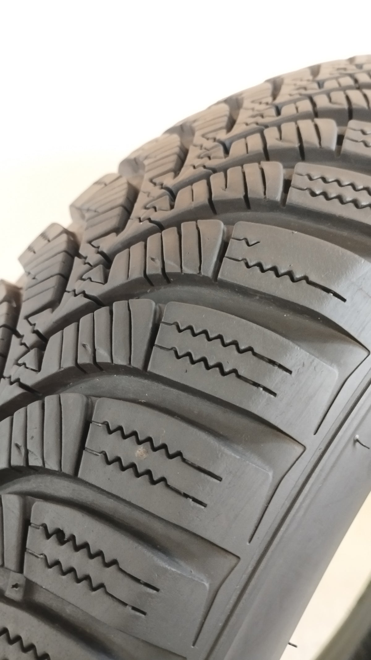 hankook RS2 wintericept 155/60 r15 (7.5 mm) cod. XX190