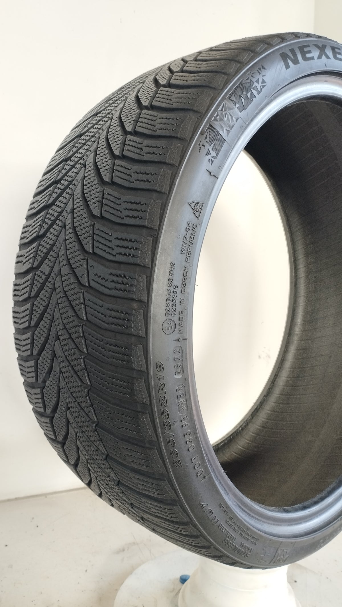 nexen winguard sport 2 WU7 suv 235/35 r19 (5.5 mm) cod. XX193