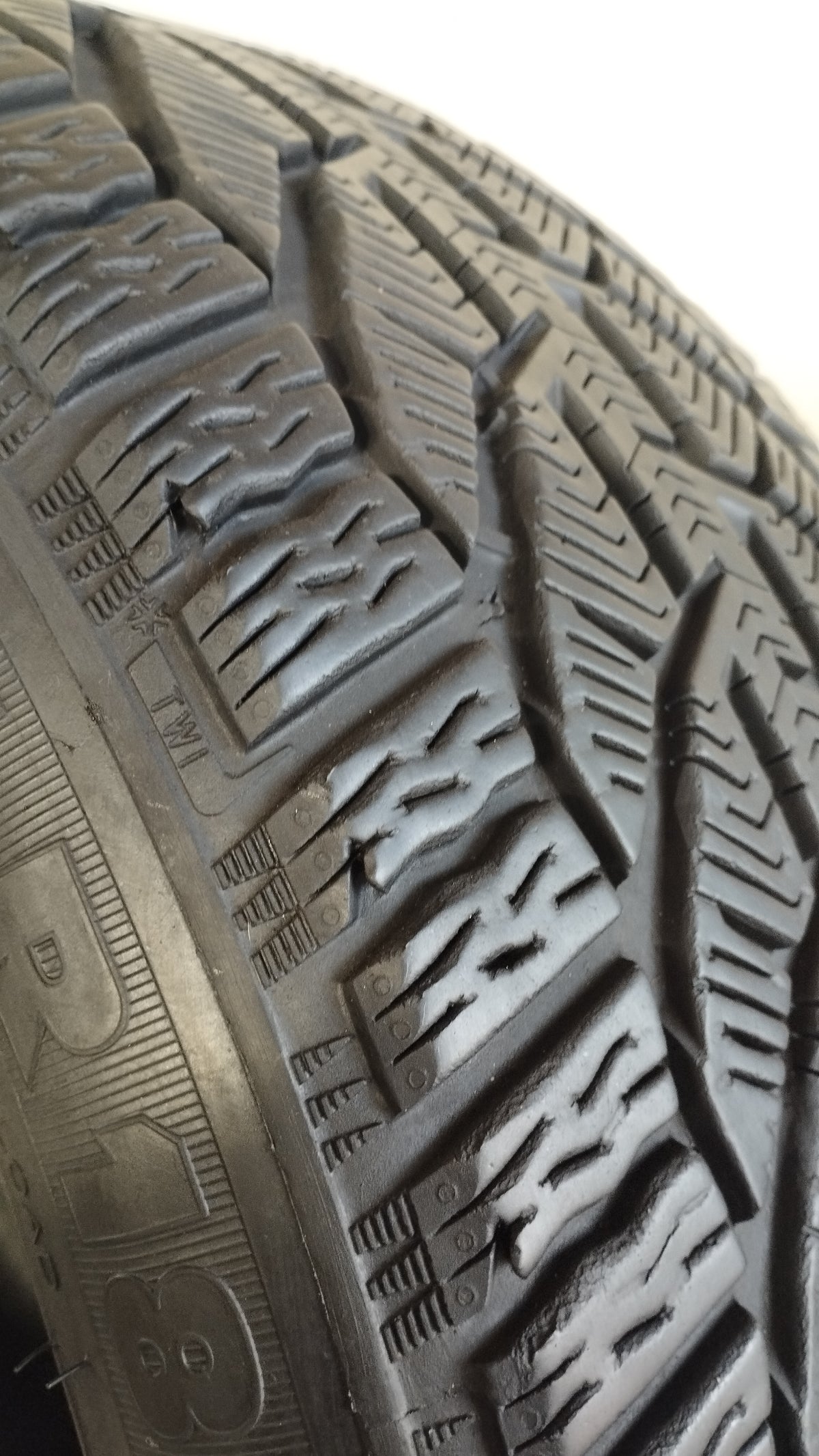 riken snow 245/45 r18 (6.5 mm) cod. XX195