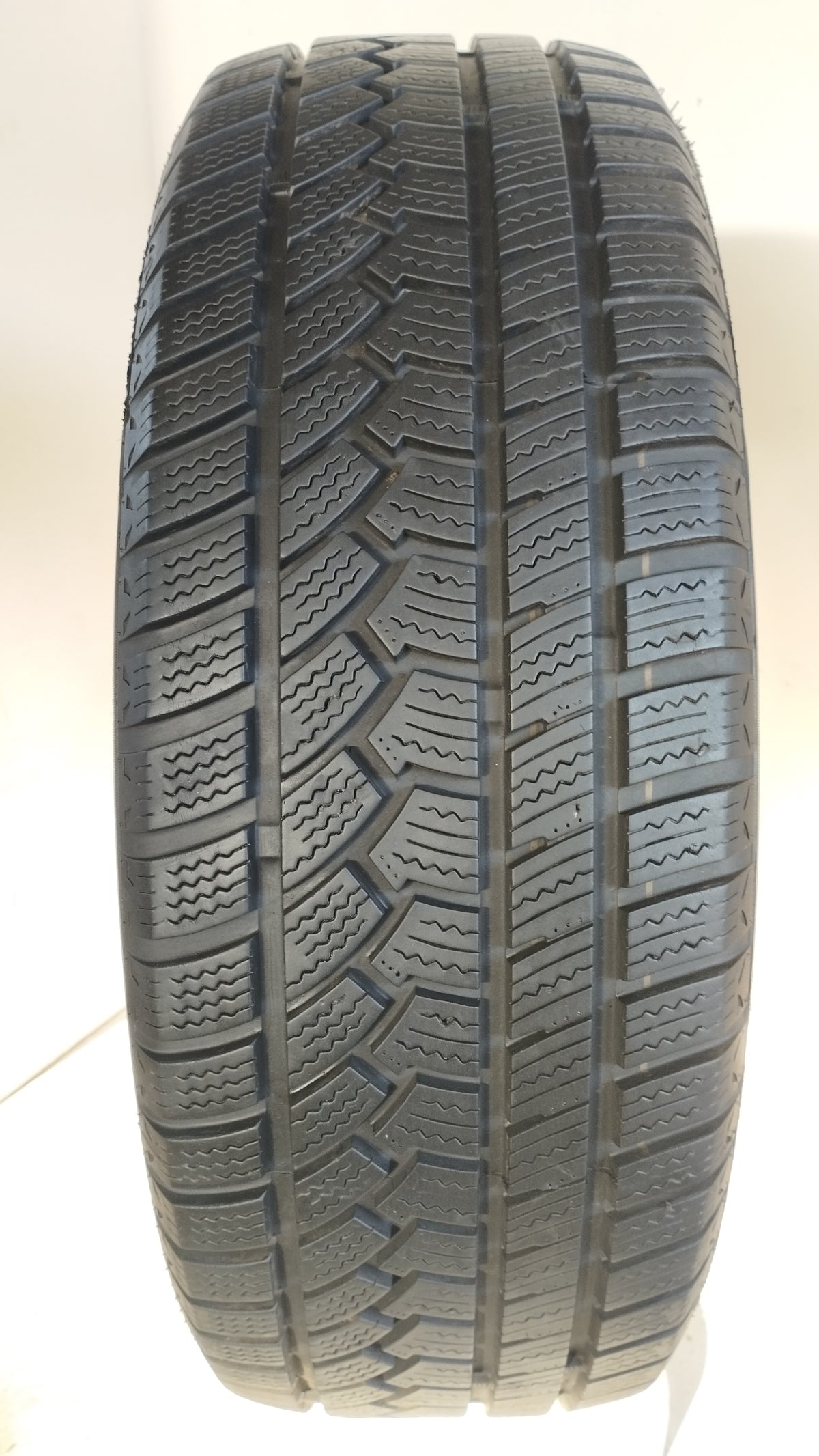 hifly winturi 212 -235/60 r18 (7.5 mm) cod. XX197