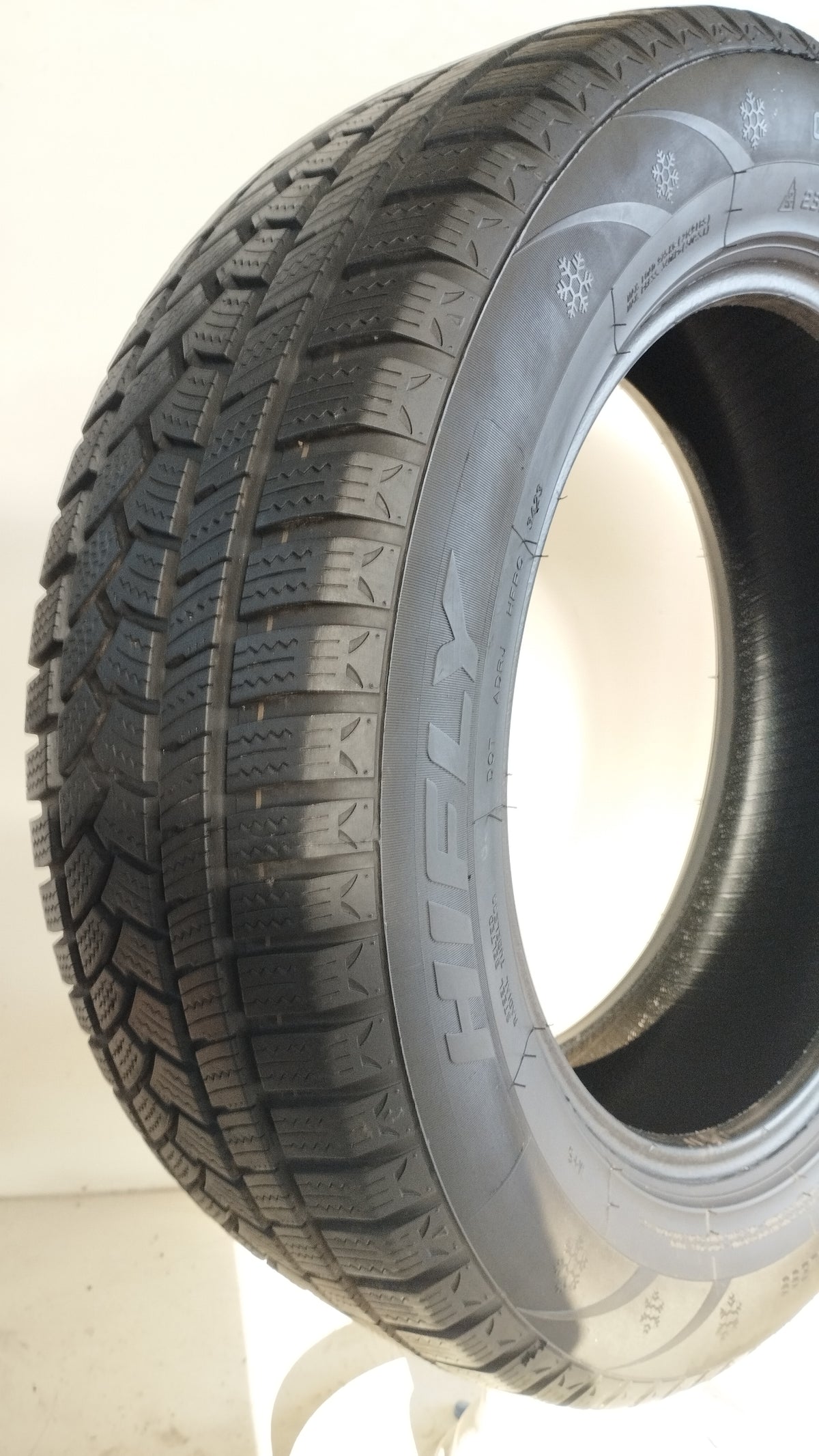 hifly winturi 212 -235/60 r18 (7.5 mm) cod. XX197