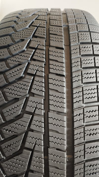 hankook 215/45 r16 wintericept evo2 cod.XX19
