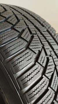hankook 215/45 r16 wintericept evo2 cod.XX19