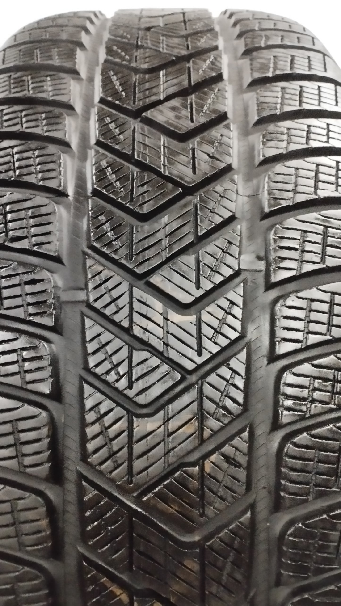 pirelli 255/60r18 scorpion winter Art. XX1