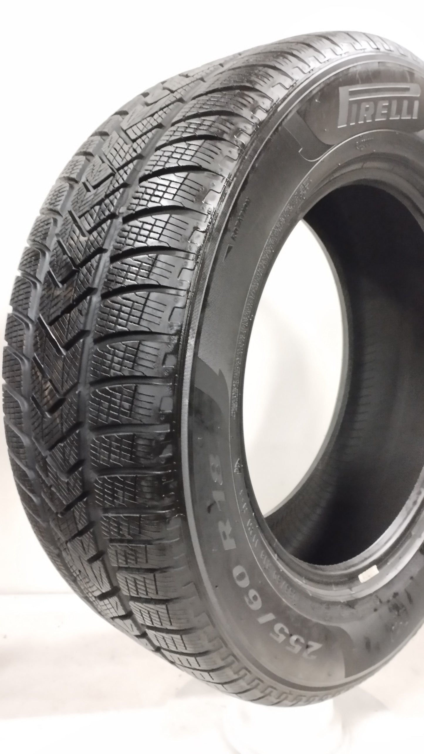 pirelli 255/60r18 scorpion winter Art. XX1