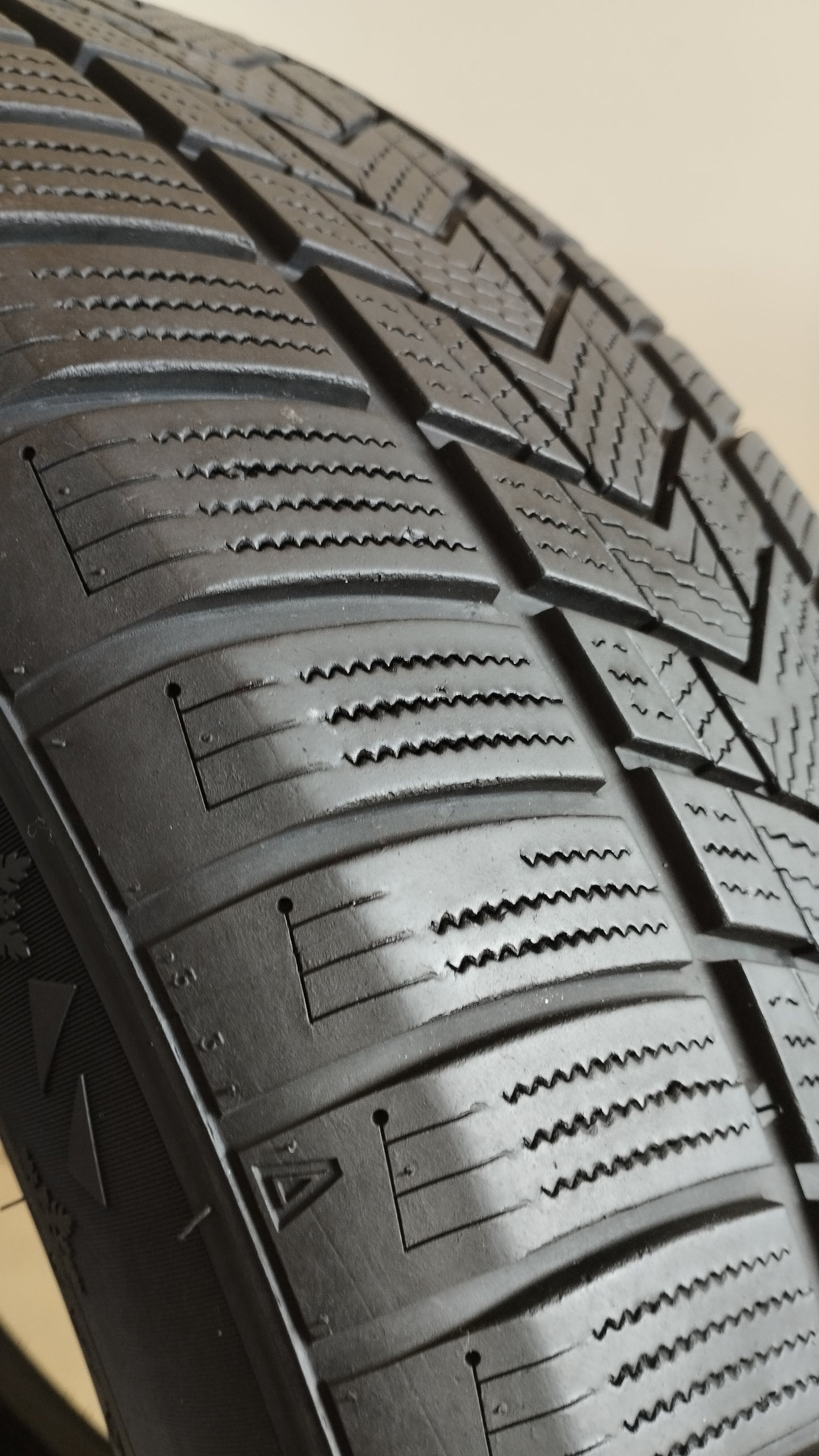 tracmak 235/55r18  xprivilo Art. xx23