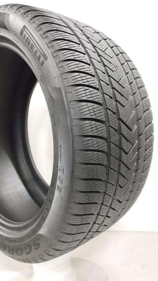 pirelli 305/40r20 scorpion winter Art. XX2