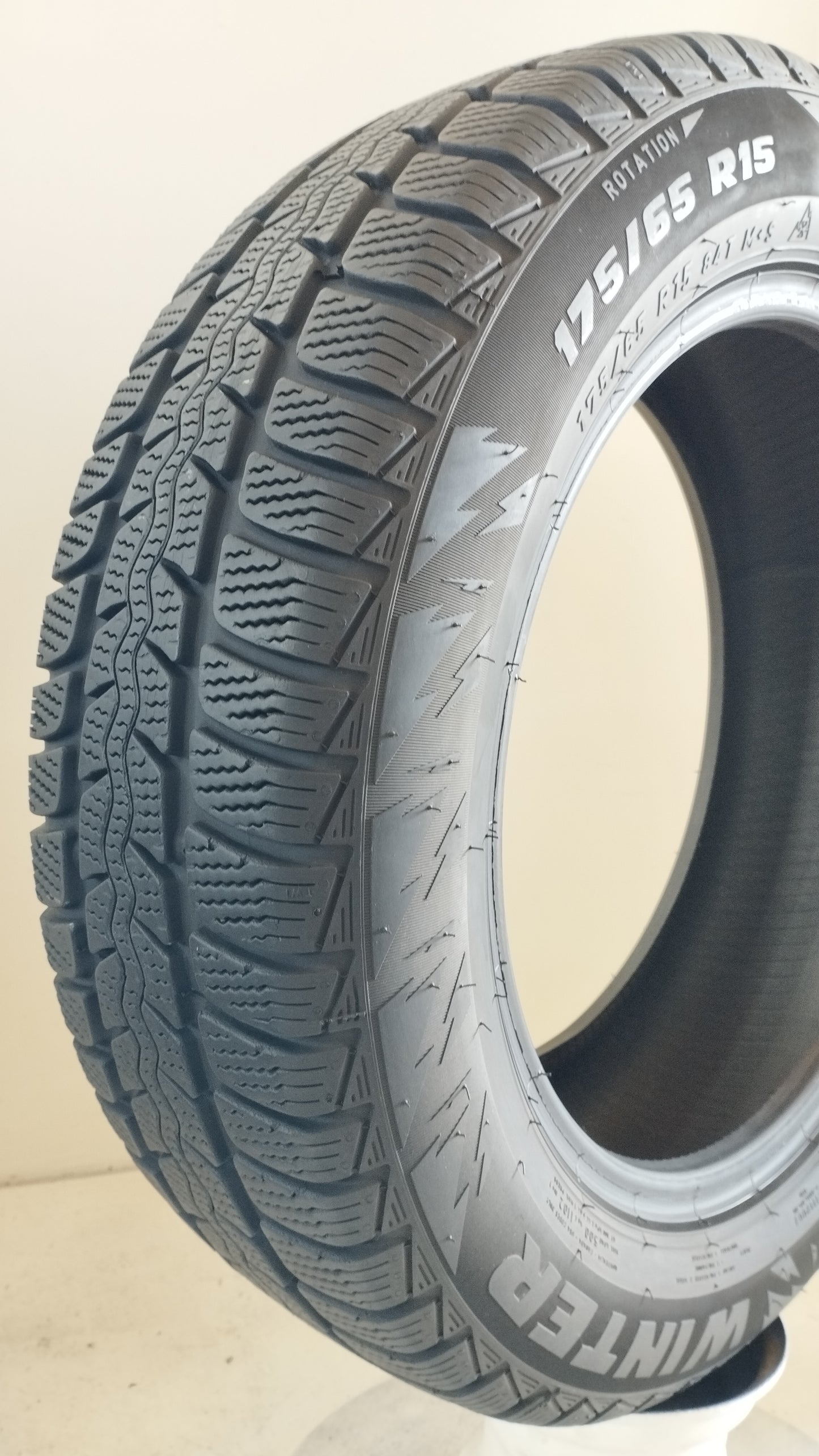 formula 175/65 r15 winter cod.XX32