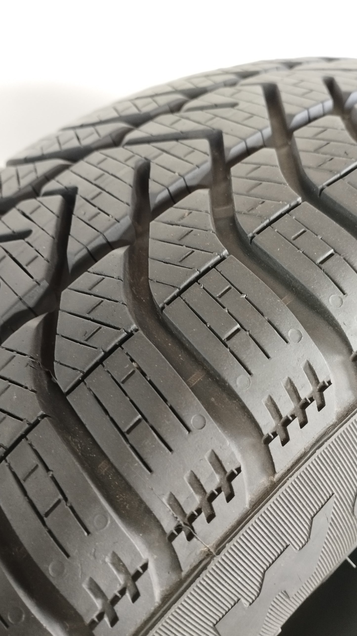 pirelli 195/55 r16 winter 210 snowcontrol runflat Art. XX63