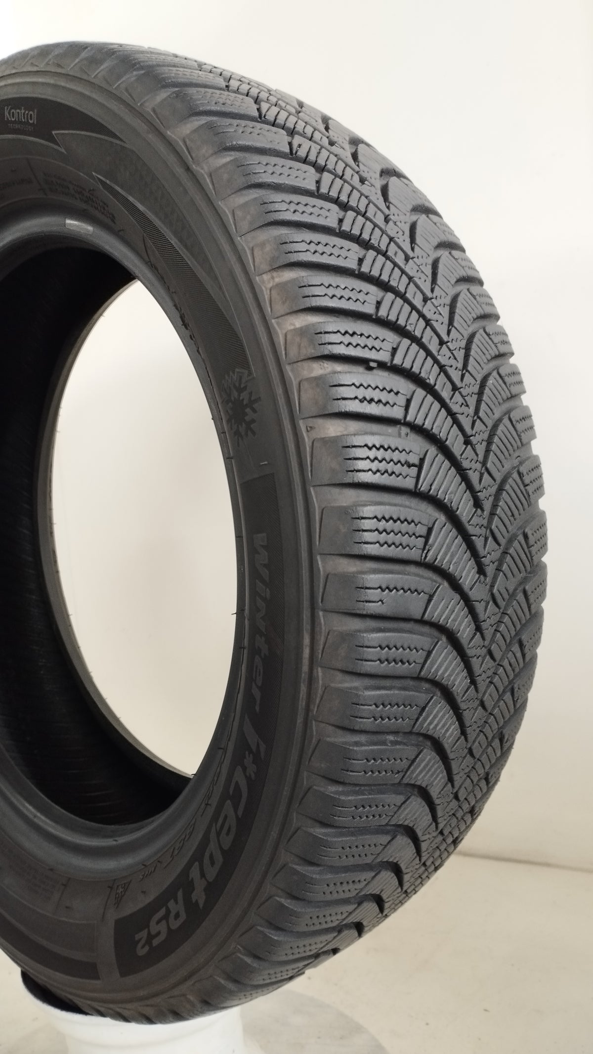 pneumatico usato singolo hankook wintericept rs2 185/60 r15 81T 6.0 mm cod. XX81
