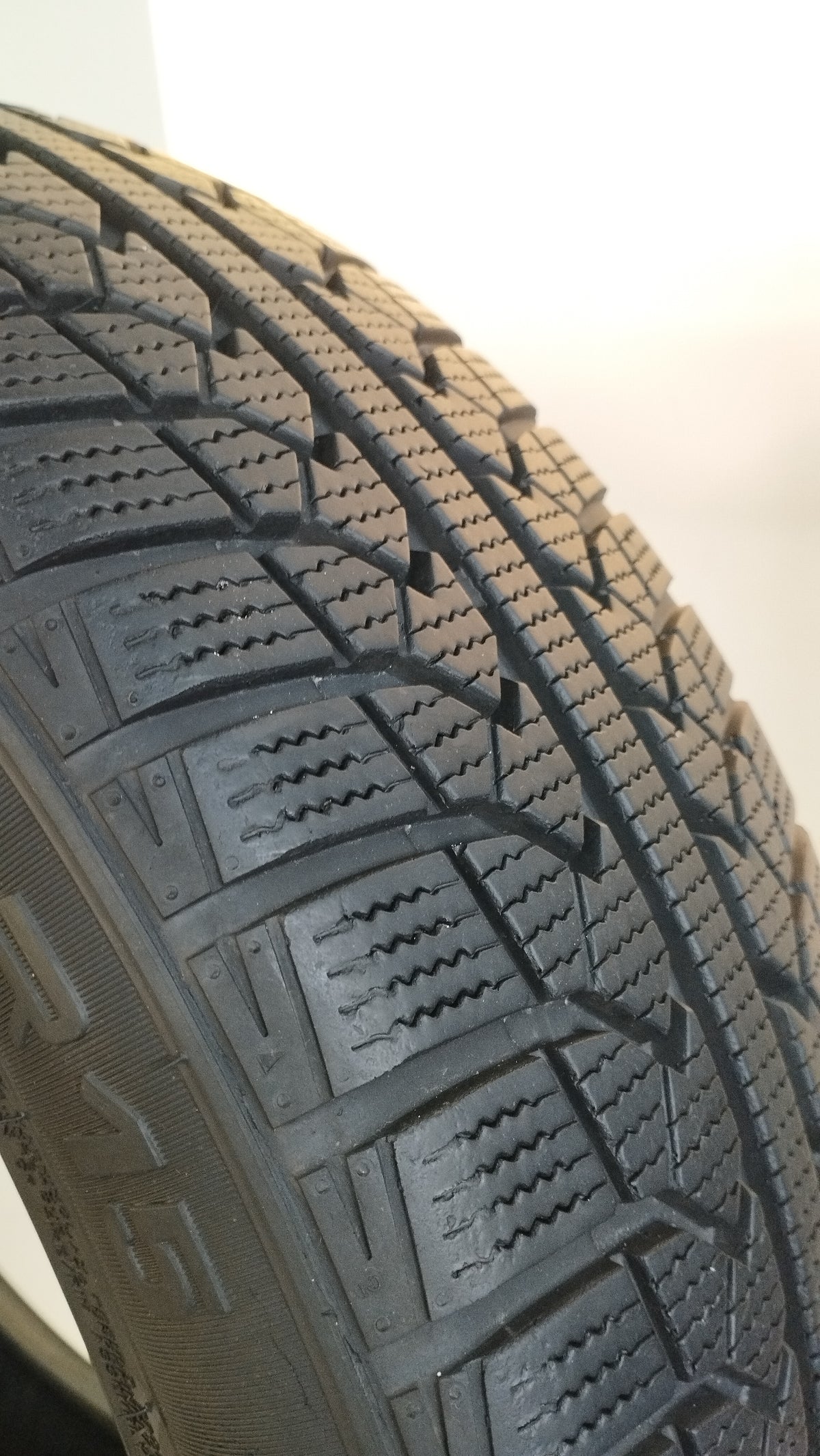 momo northpole w1 185/55 r15 (6.0) mm cod. XX82